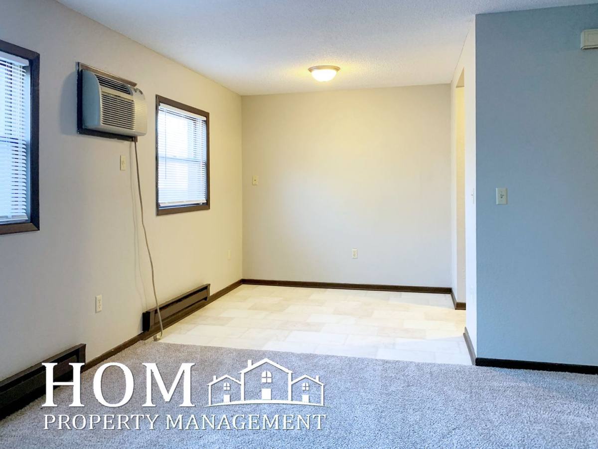 Apartment for rent at 1701 Riggs Rd, Saint Peter, MN 56082