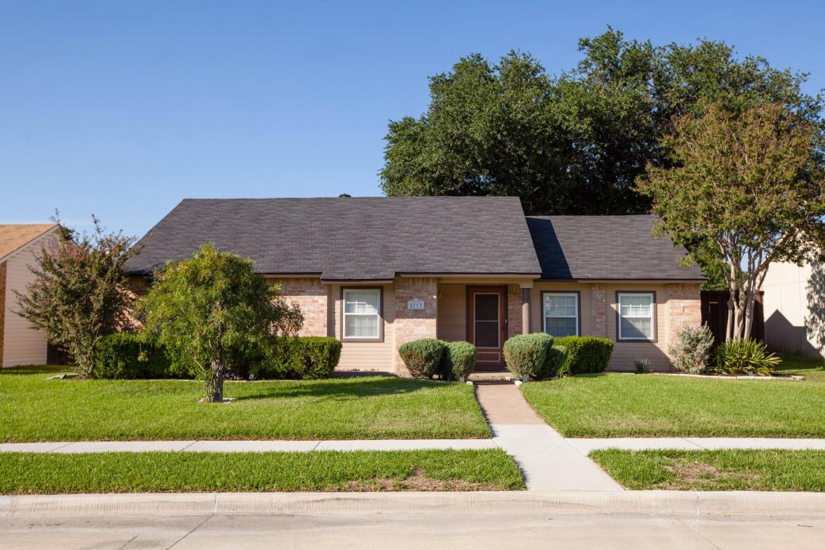 House for rent at 5713 Baker Dr, The Colony, TX 75056