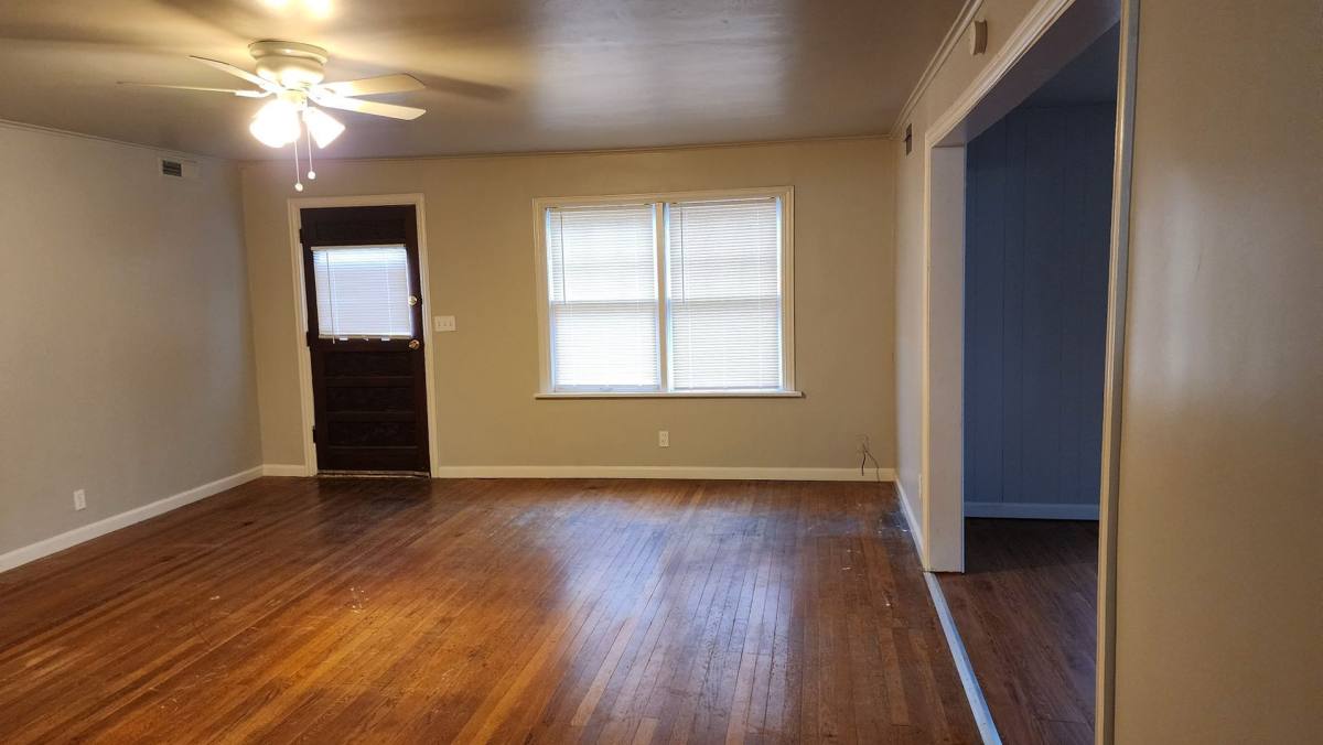 House for rent at 1825 NW 28th St, Oklahoma City, OK 73106