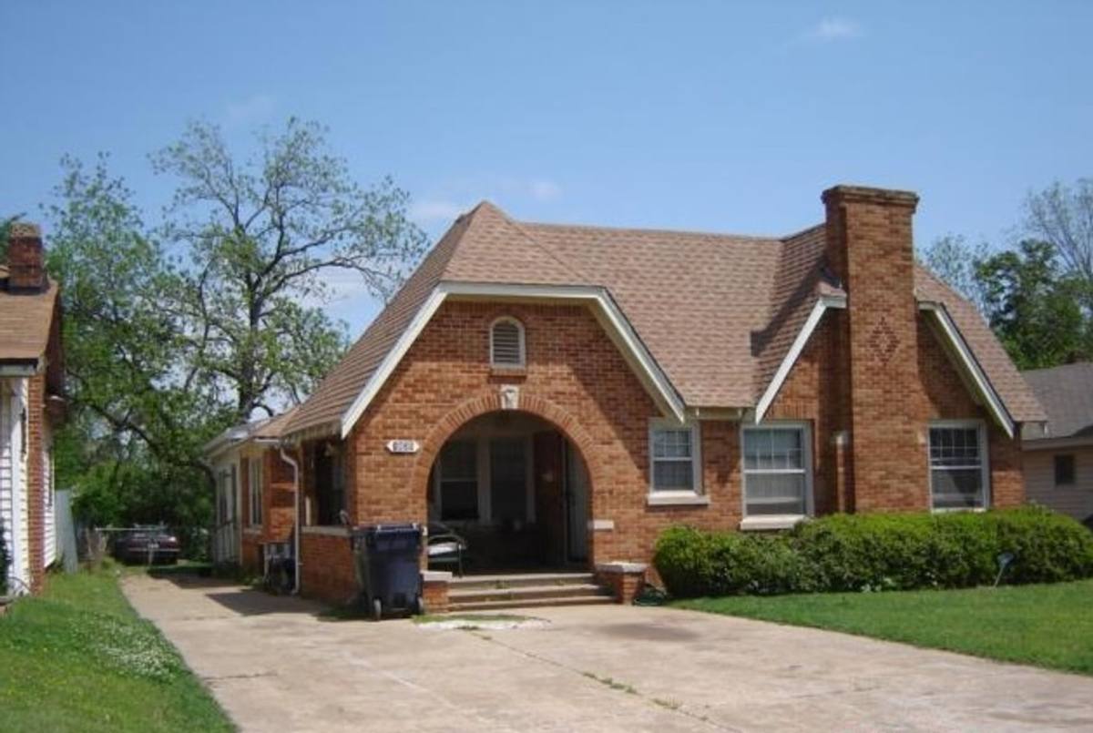 House for rent at 1825 NW 28th St, Oklahoma City, OK 73106