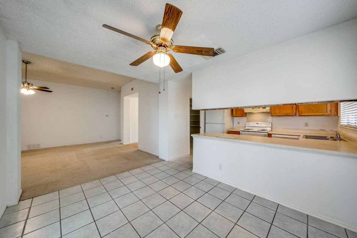 House for rent at 7443 Longing Trail, San Antonio, TX 78244
