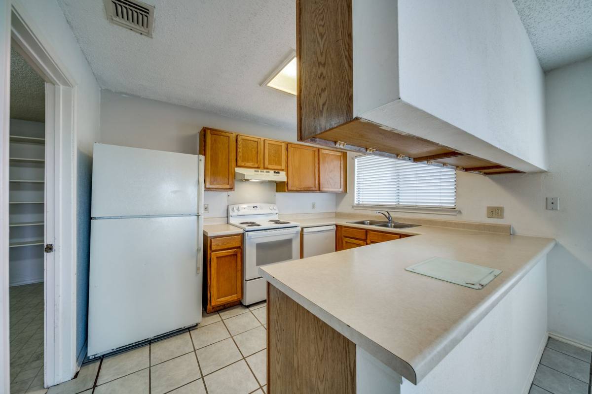 House for rent at 7443 Longing Trail, San Antonio, TX 78244