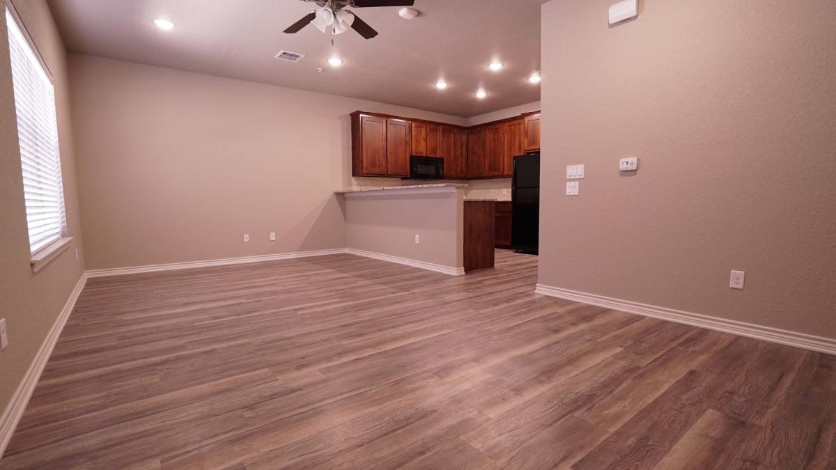 Apartment for rent at 1200 Deer Park Rd, Decatur, TX 76234