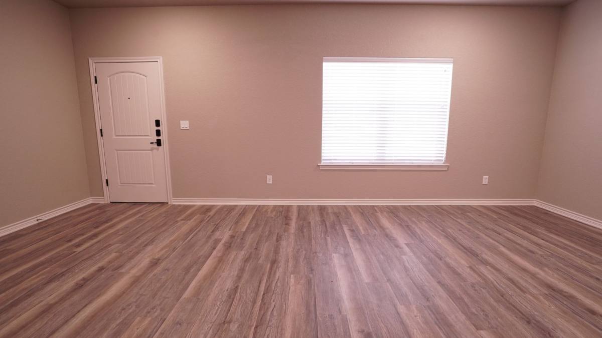 Apartment for rent at 1200 Deer Park Rd, Decatur, TX 76234