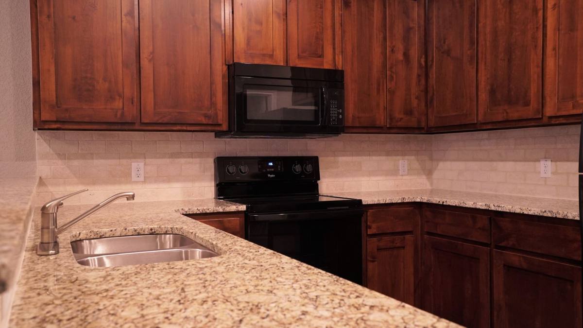 Apartment for rent at 1200 Deer Park Rd, Decatur, TX 76234