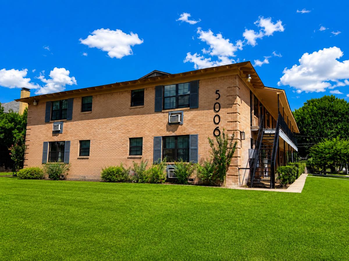 Apartment for rent at 5006 Gaston Ave, Dallas, TX 75214