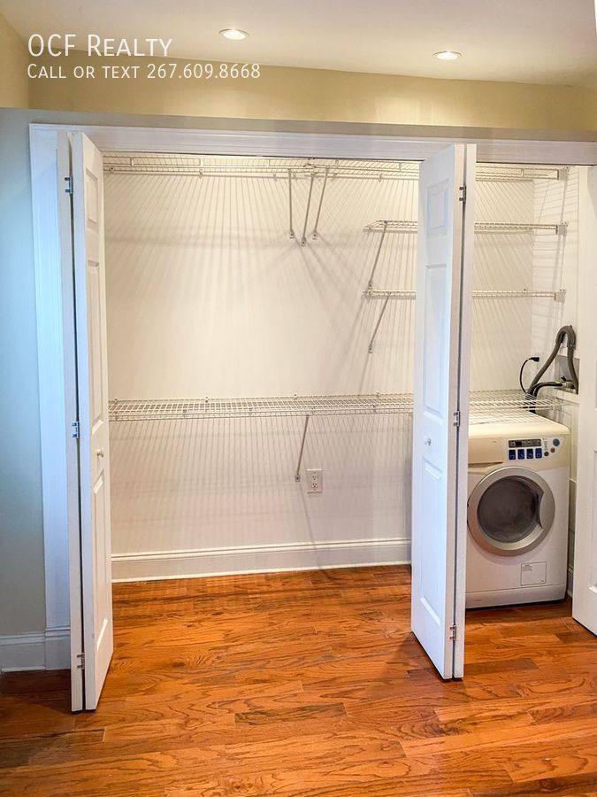 Apartment for rent at 1122 E Passyunk Ave #6, Philadelphia, PA 19147