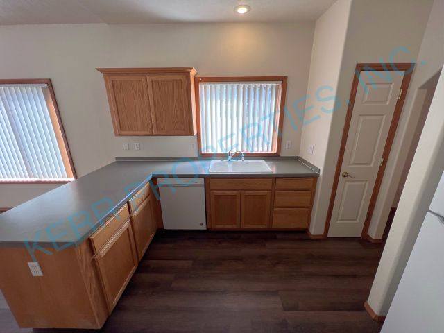 House for rent at 3794 NE Fairview Lake Way, Fairview, OR 97024