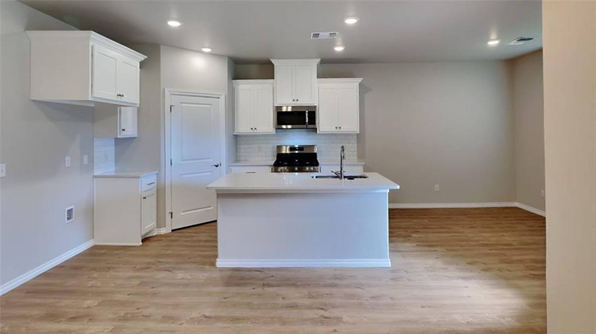 House for rent at 7036 Labelle Dr, Oklahoma City, OK 73132