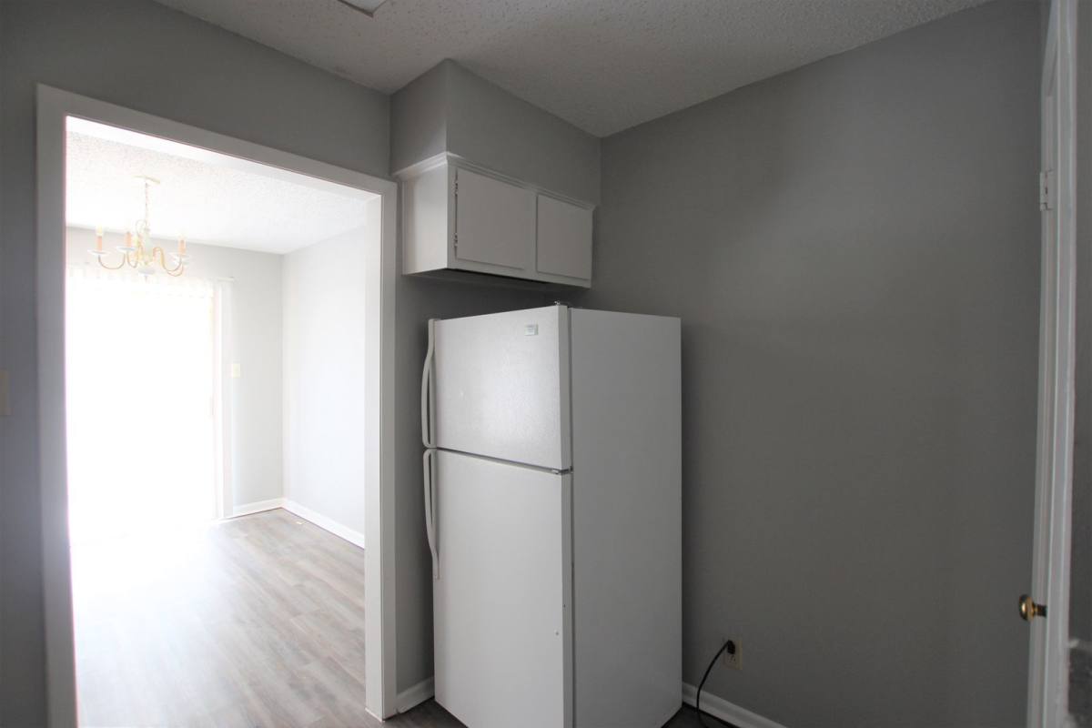 Apartment for rent at 4222 S Park Dr, Tyler, TX 75703
