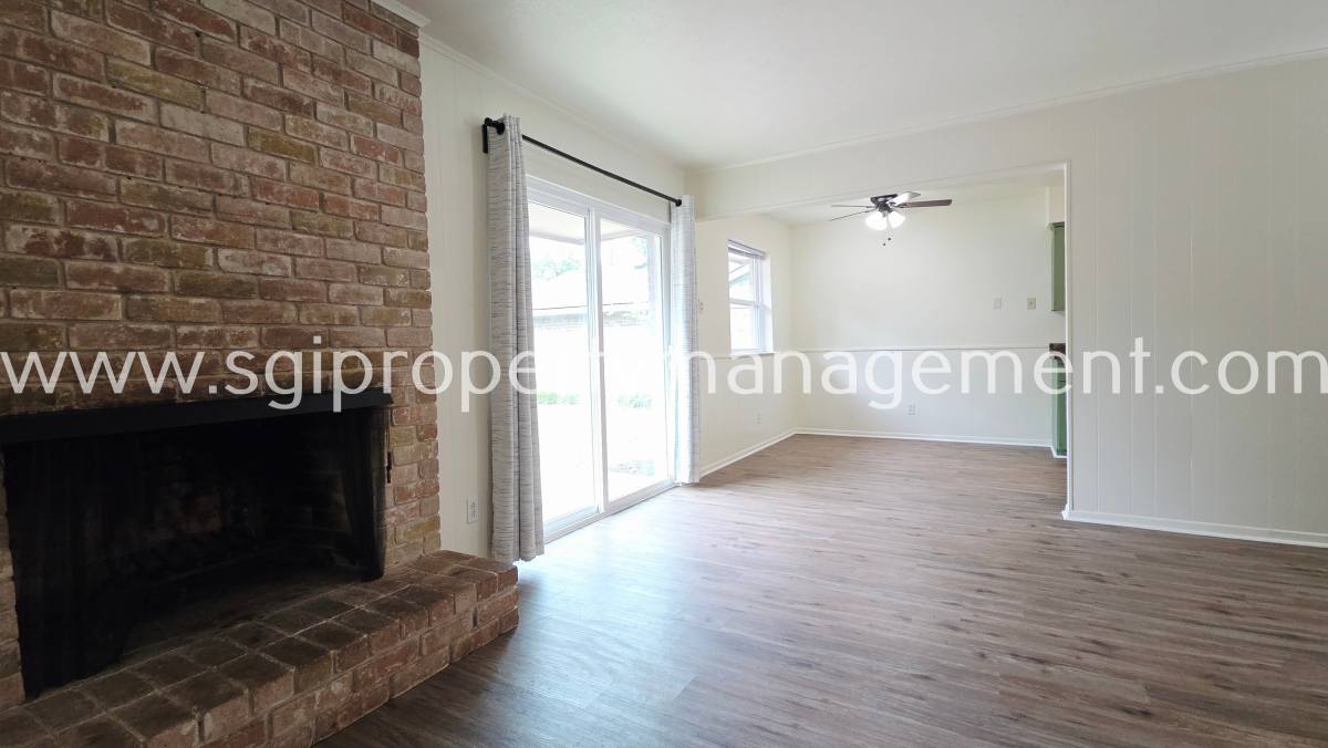 House for rent at 738 Kingswood Ave, Richardson, TX 75080
