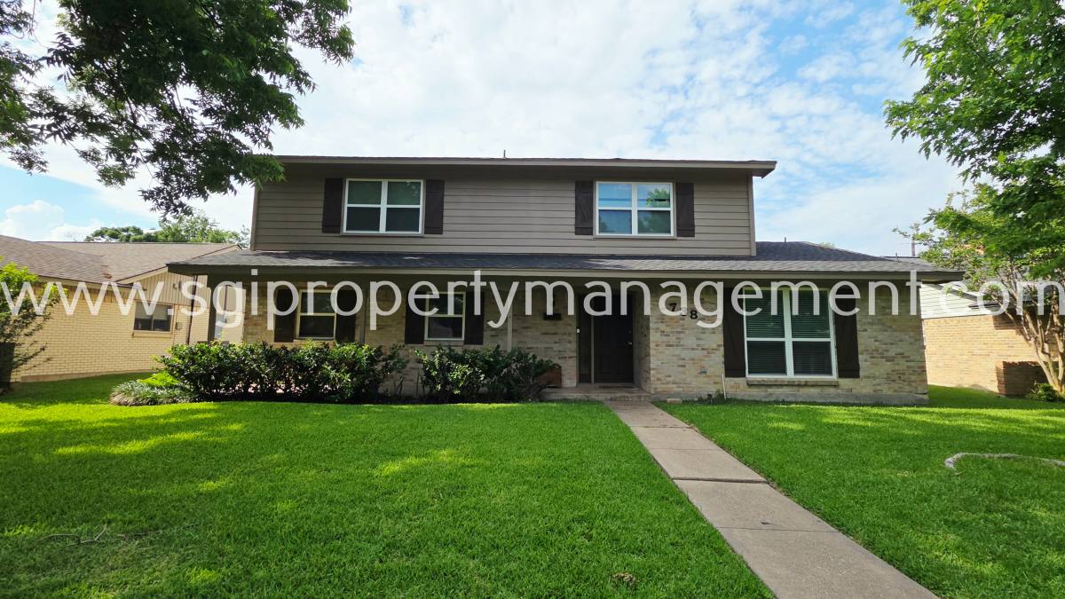 House for rent at 738 Kingswood Ave, Richardson, TX 75080