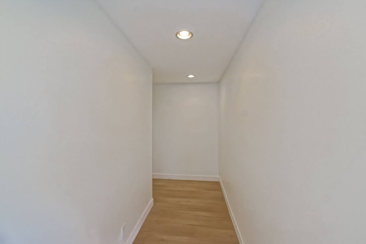 House for rent at 1720 Ardmore Ave, Hermosa Beach, CA 90254
