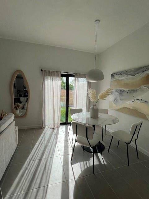 Townhouse for rent at 2526 Pierce St #6, Hollywood, FL 33020