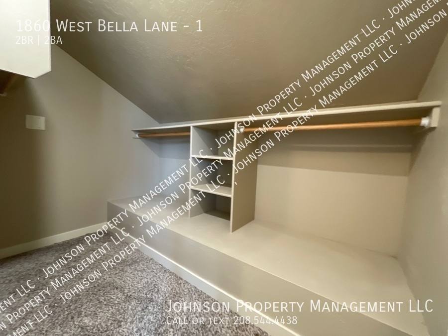 Townhouse for rent at 1860 W Bella Lane #1, Nampa, ID 83651