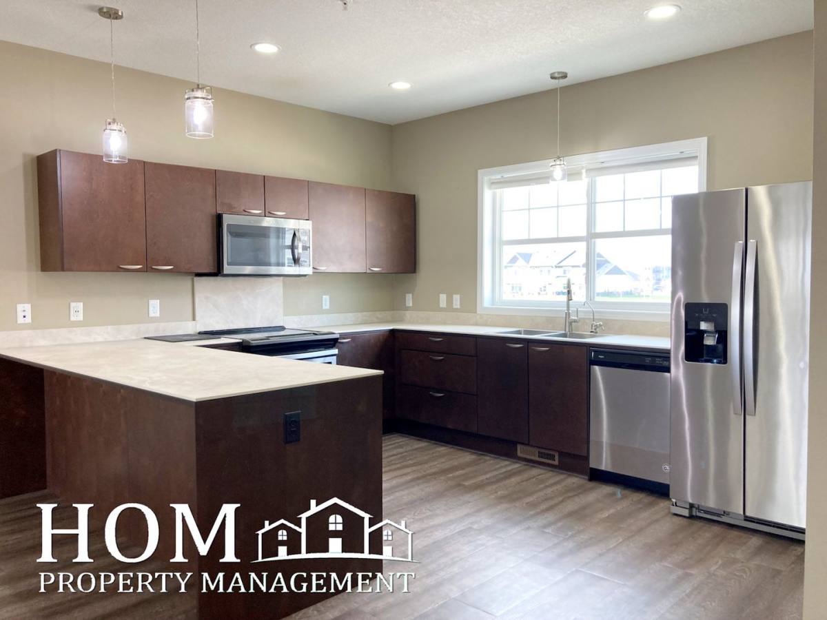 Townhouse for rent at 3021 Bluestem Trail, Mankato, MN 56001