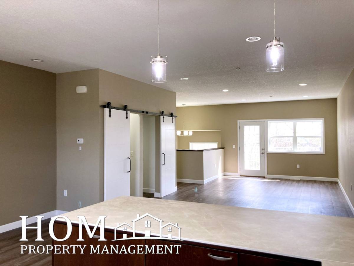 Townhouse for rent at 3021 Bluestem Trail, Mankato, MN 56001