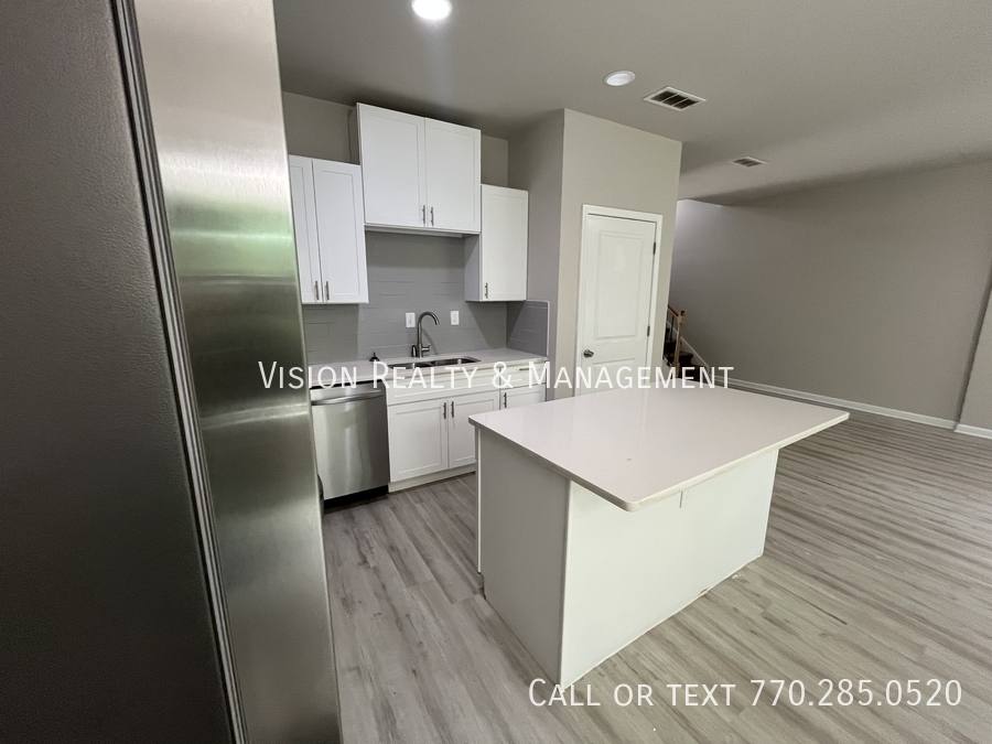 Townhouse for rent at 8324 Triple Crown Dr, Douglasville, GA 30134
