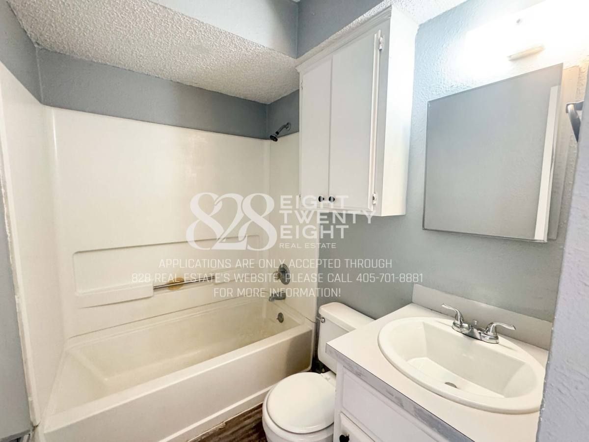 Apartment for rent at 612-616 S 7th - 614 St, Noble, OK 73068