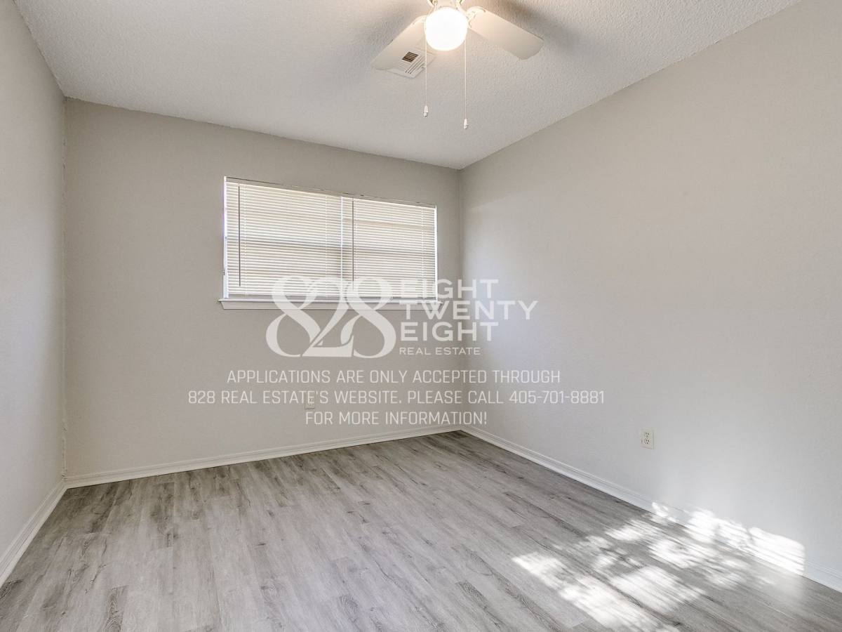 Apartment for rent at 612-616 S 7th - 614 St, Noble, OK 73068