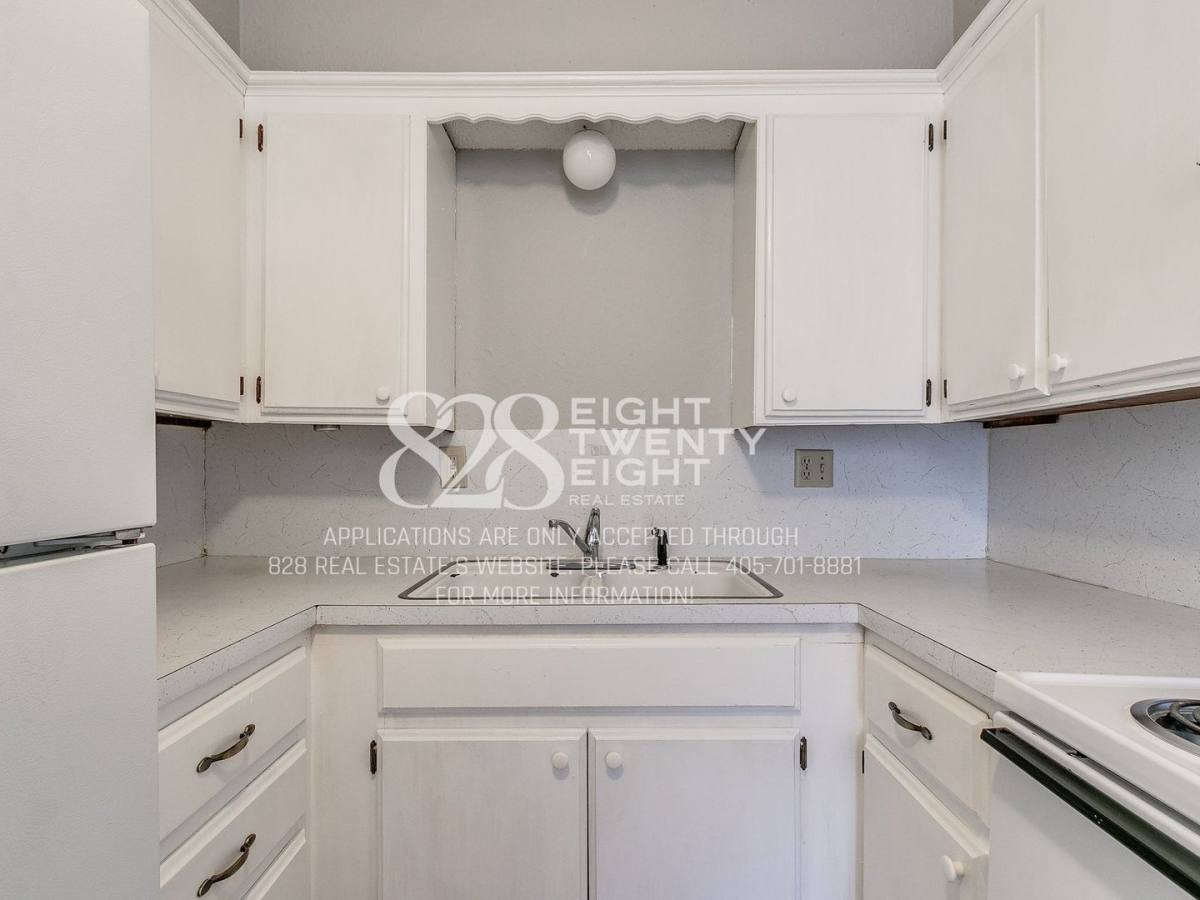 Apartment for rent at 612-616 S 7th - 614 St, Noble, OK 73068
