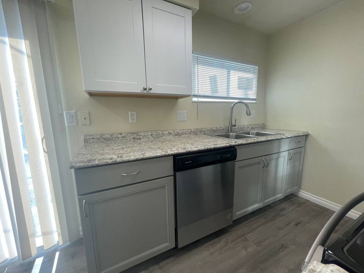 Apartment for rent at 637 & 639 S Ralph St, Spokane, WA 99202