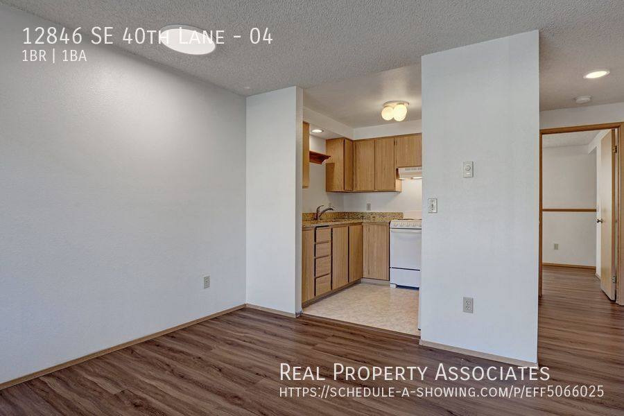 Apartment for rent at 12846 SE 40th Lane #4, Bellevue, WA 98006