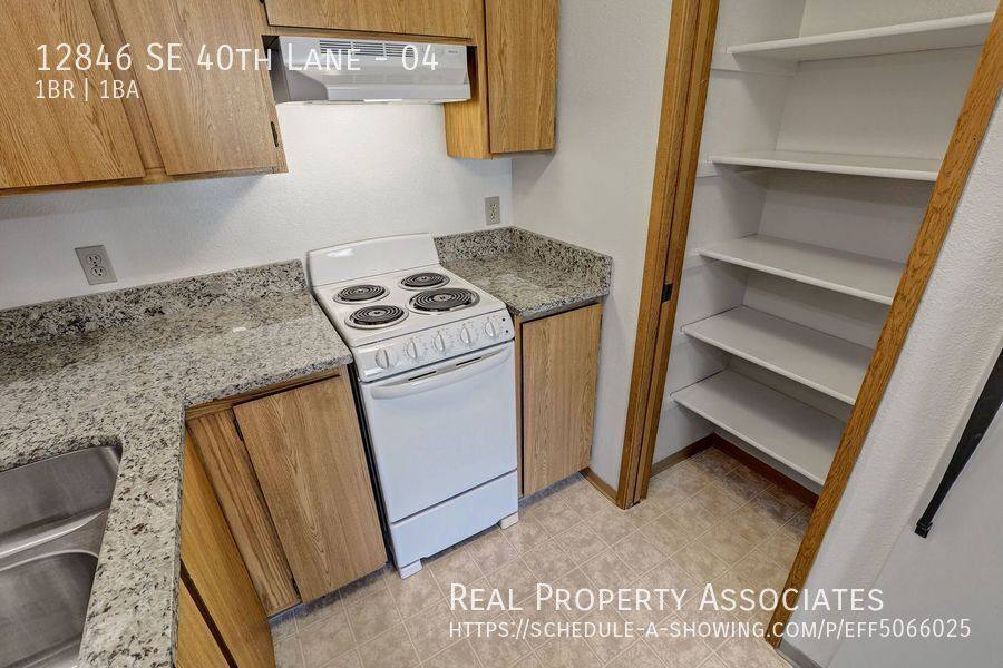 Apartment for rent at 12846 SE 40th Lane #4, Bellevue, WA 98006