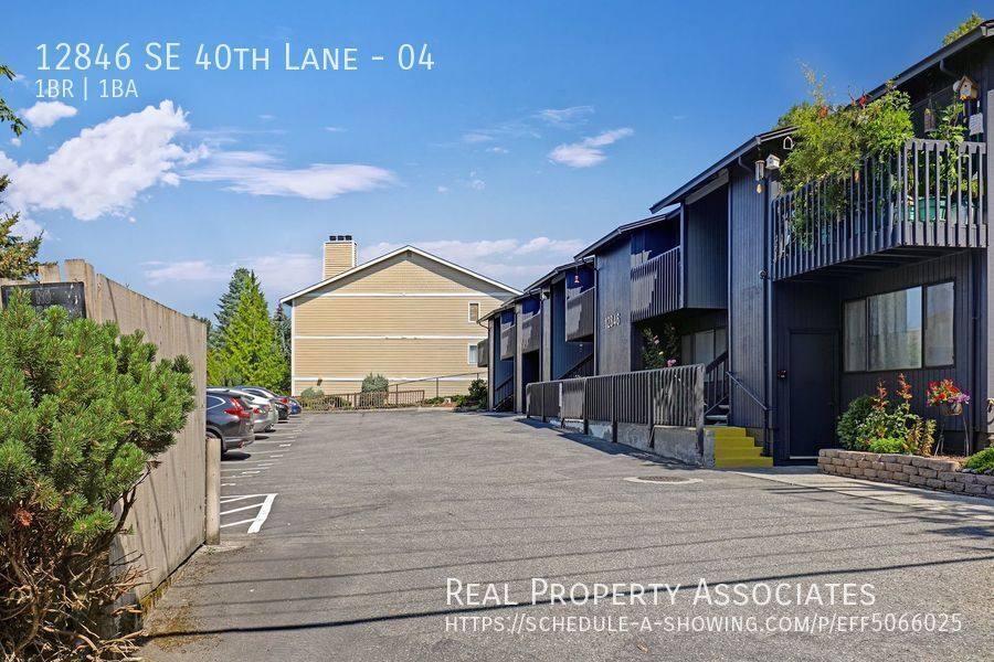 Apartment for rent at 12846 SE 40th Lane #4, Bellevue, WA 98006