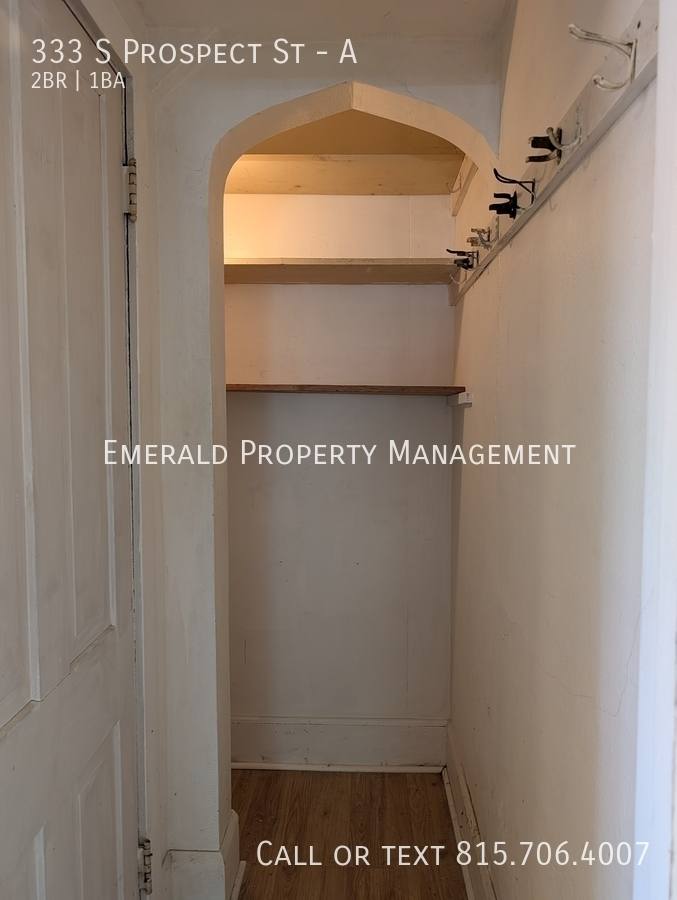 Apartment for rent at 333 S Prospect St #A, Rockford, IL 61104
