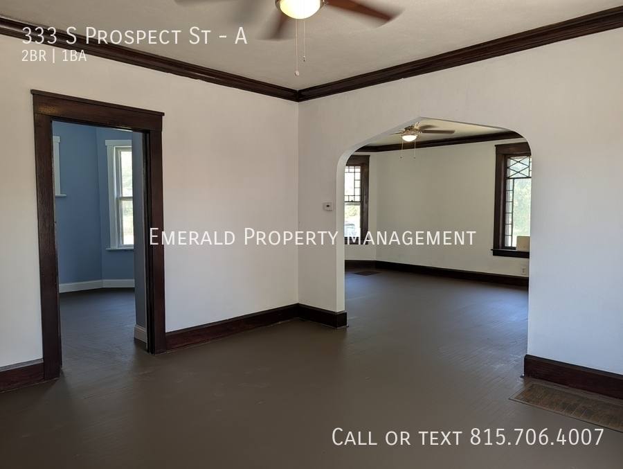 Apartment for rent at 333 S Prospect St #A, Rockford, IL 61104