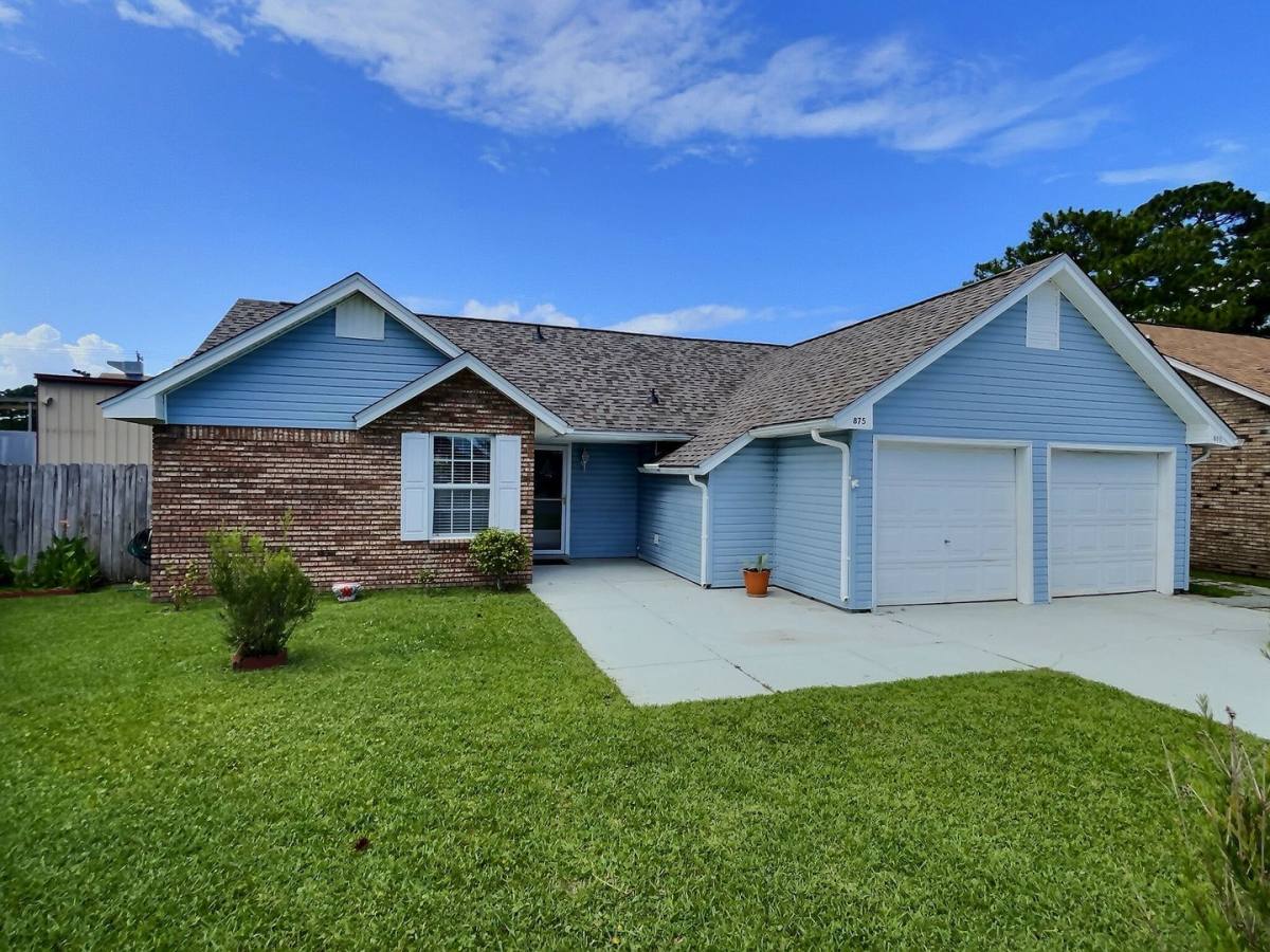 House for rent at 875 Laurelwood Dr, Moss Point, MS 39562