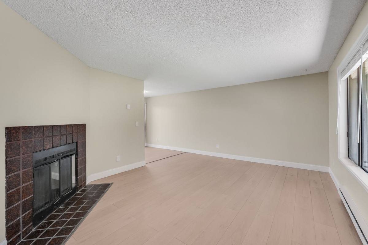 Apartment for rent at 1431-1433 SW 22nd St, Troutdale, OR 97060