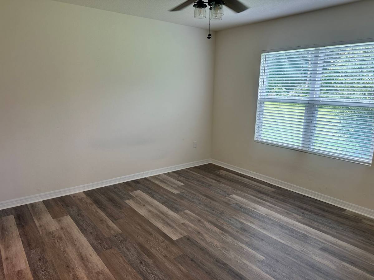 House for rent at 20043 Royal Tern Court, Leesburg, FL 34748