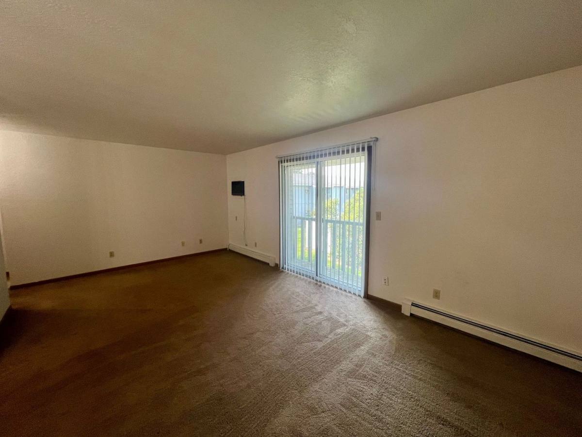 Apartment for rent at 2710 Washington Ave, Plover, WI 54467