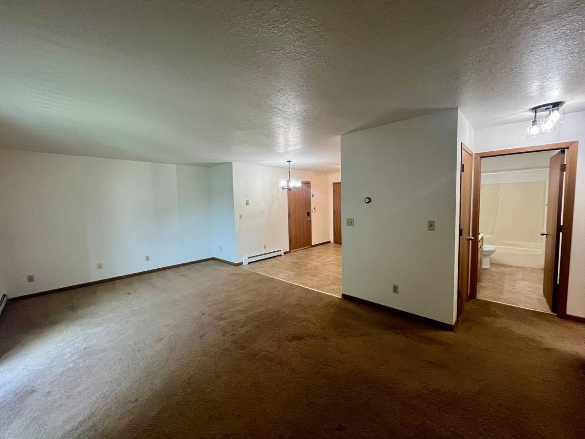 Apartment for rent at 2710 Washington Ave, Plover, WI 54467