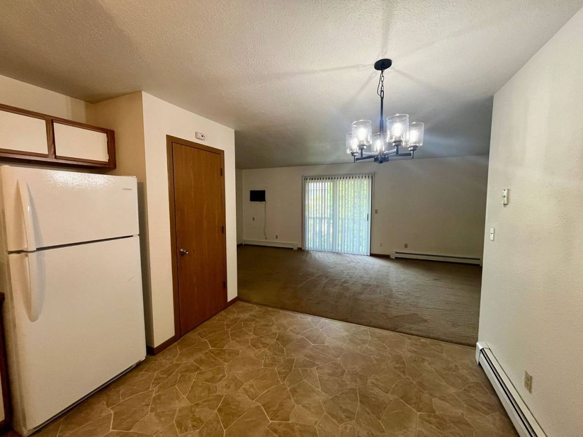 Apartment for rent at 2710 Washington Ave, Plover, WI 54467