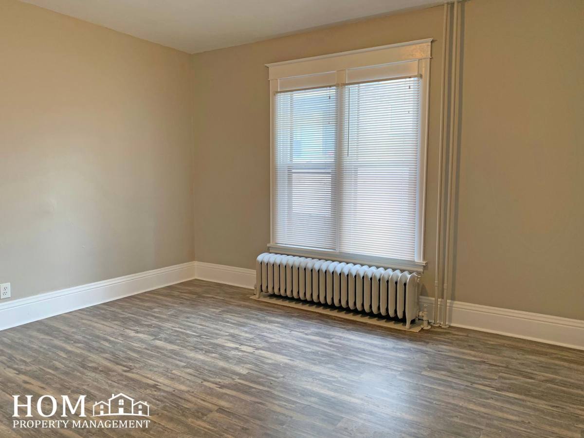 House for rent at 431 N 5th St, Mankato, MN 56001