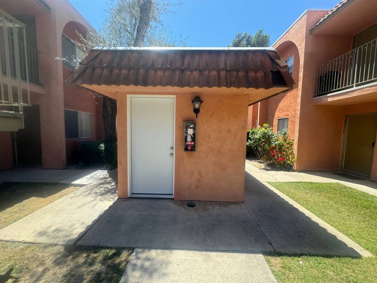 Apartment for rent at 12345 Pomerado Rd, Poway, CA 92064
