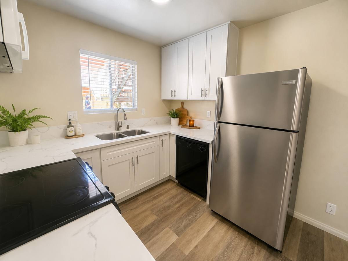Apartment for rent at 12345 Pomerado Rd, Poway, CA 92064