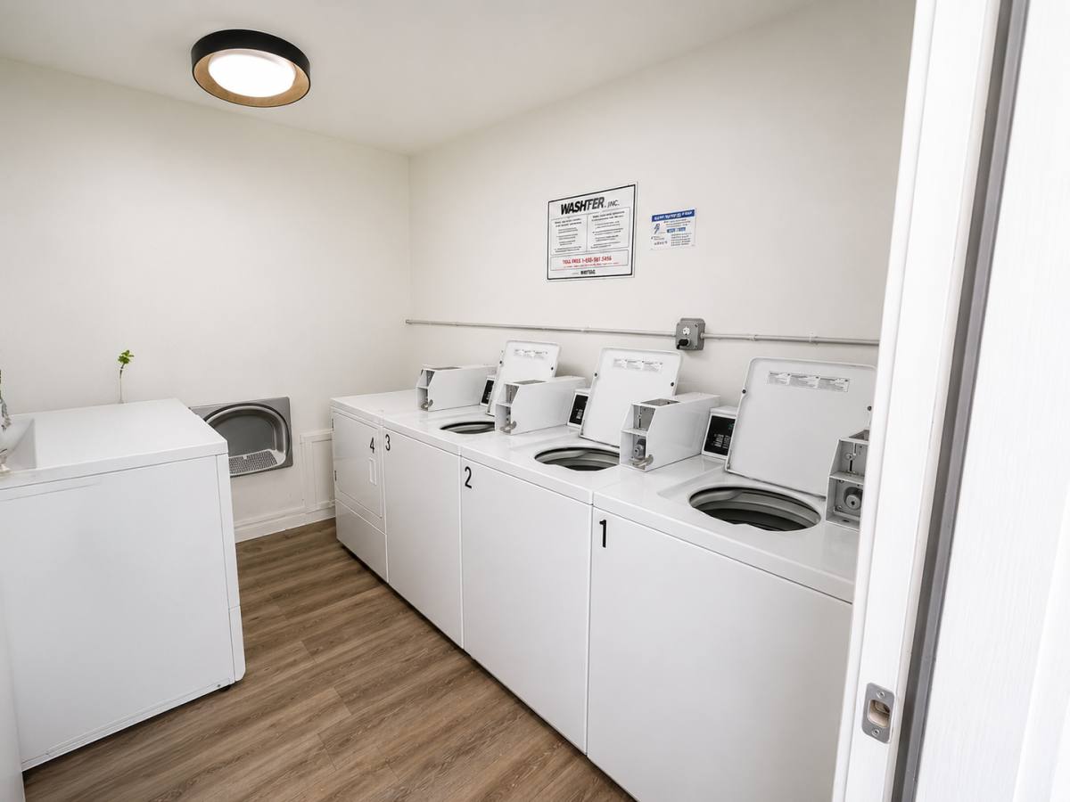 Apartment for rent at 12345 Pomerado Rd, Poway, CA 92064