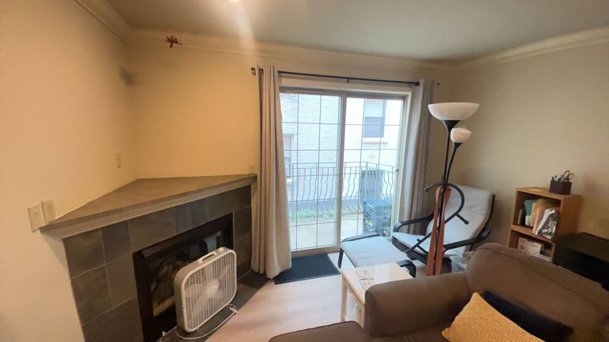 Apartment for rent at 1127 17th Ave, Seattle, WA 98122