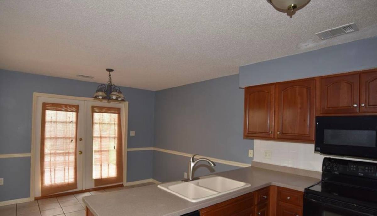 House for rent at 130 Shady Hill Circle, Richmond Hill, GA 31324