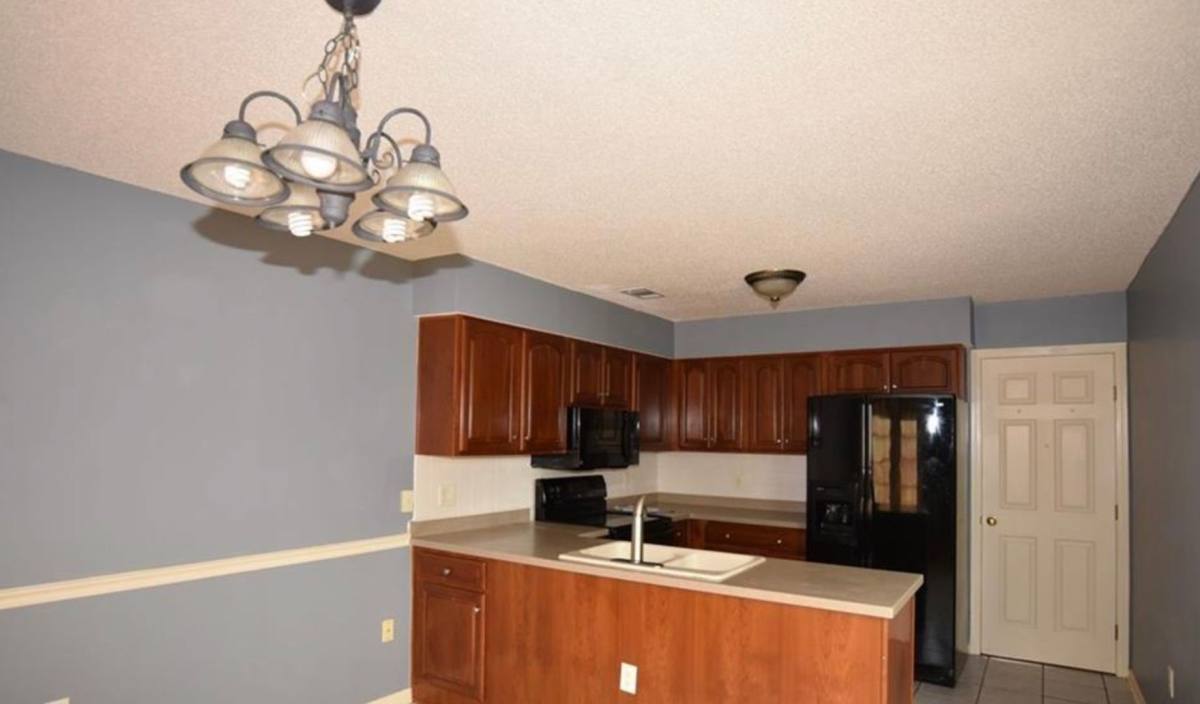 House for rent at 130 Shady Hill Circle, Richmond Hill, GA 31324