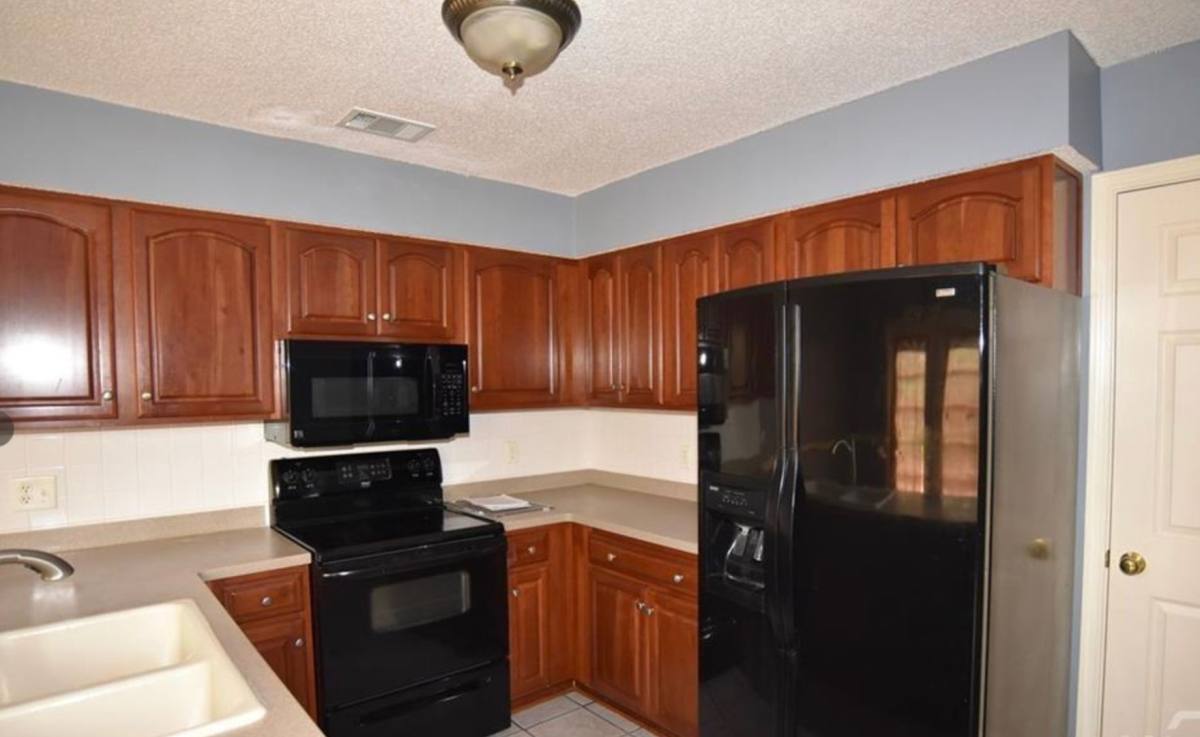 House for rent at 130 Shady Hill Circle, Richmond Hill, GA 31324