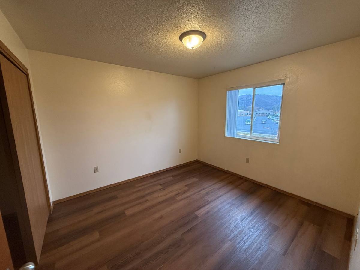 Apartment for rent at 813 S Dousman St #8, Prairie Du Chien, WI 53821
