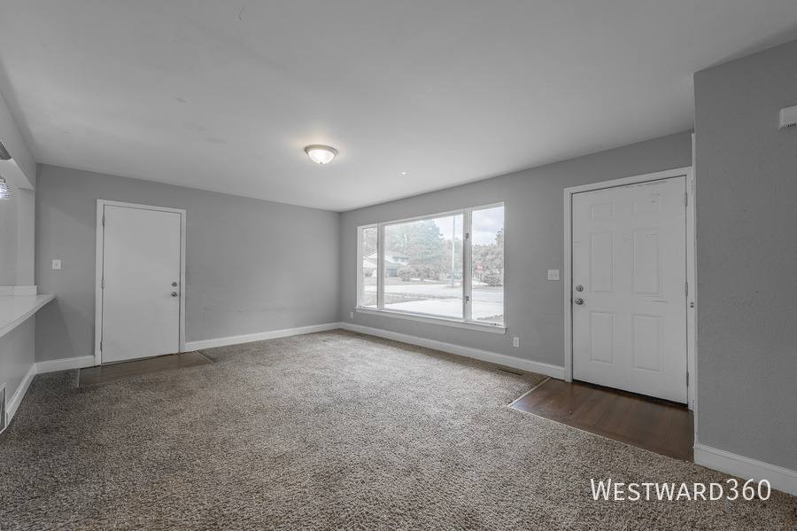 House for rent at 2221 Belmont Ave #SFH, Joliet, IL 60432