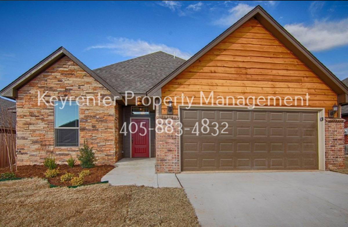 House for rent at 8409 NW 140th St, Oklahoma City, OK 73142