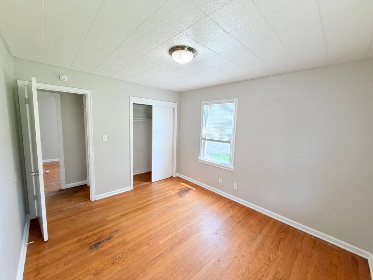 House for rent at 5403 Booth Ave, Kansas City, MO 64129