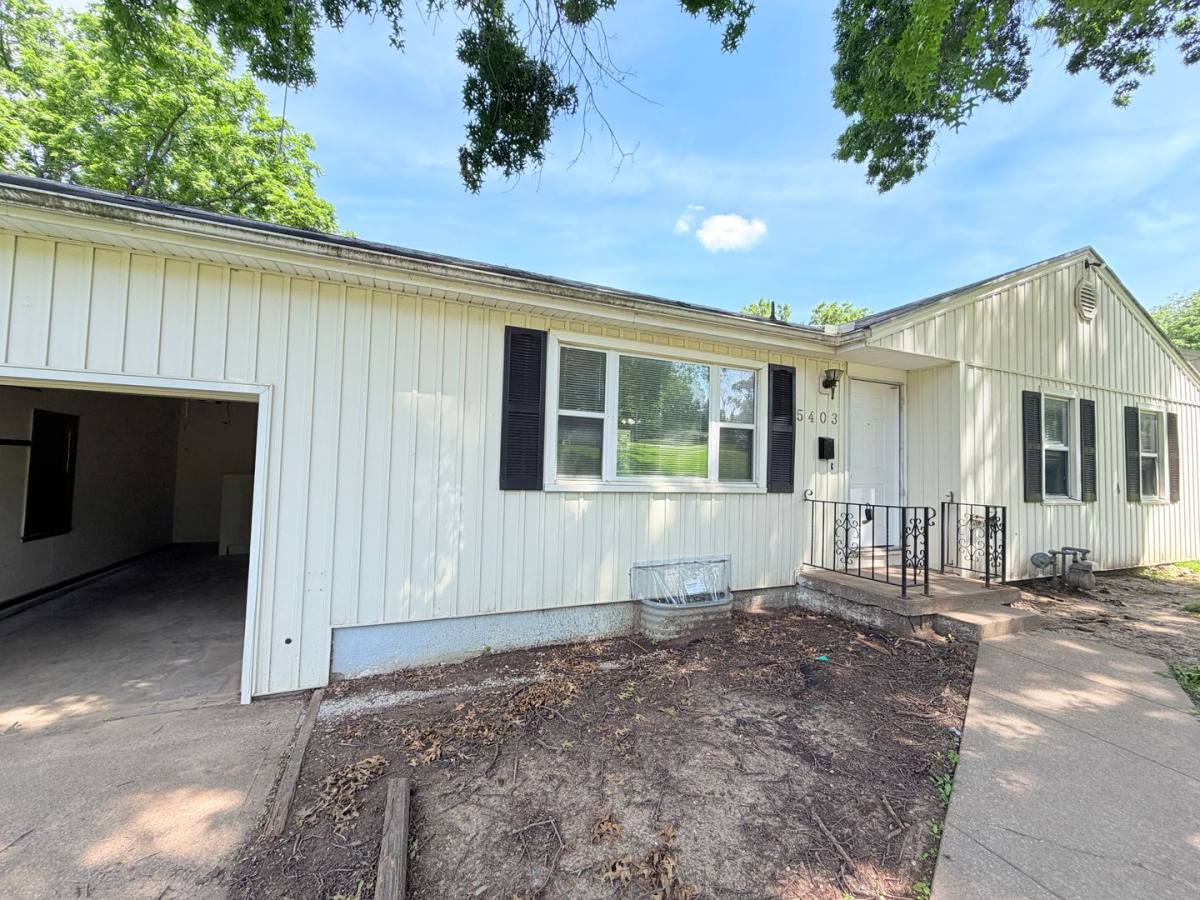 House for rent at 5403 Booth Ave, Kansas City, MO 64129